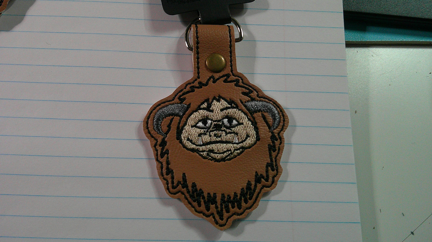 Labryinth keychain
