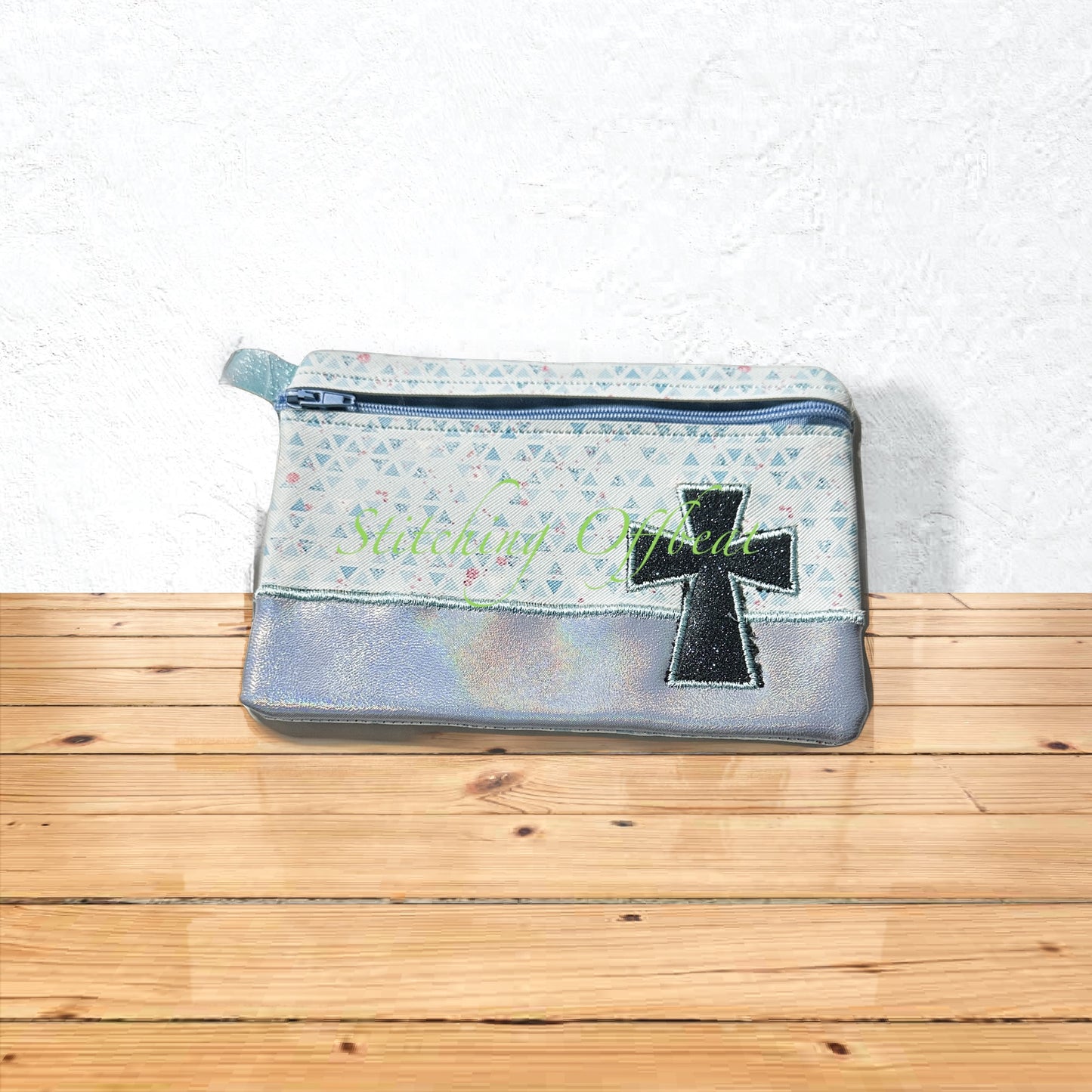 Embroidered Zipper Pouch