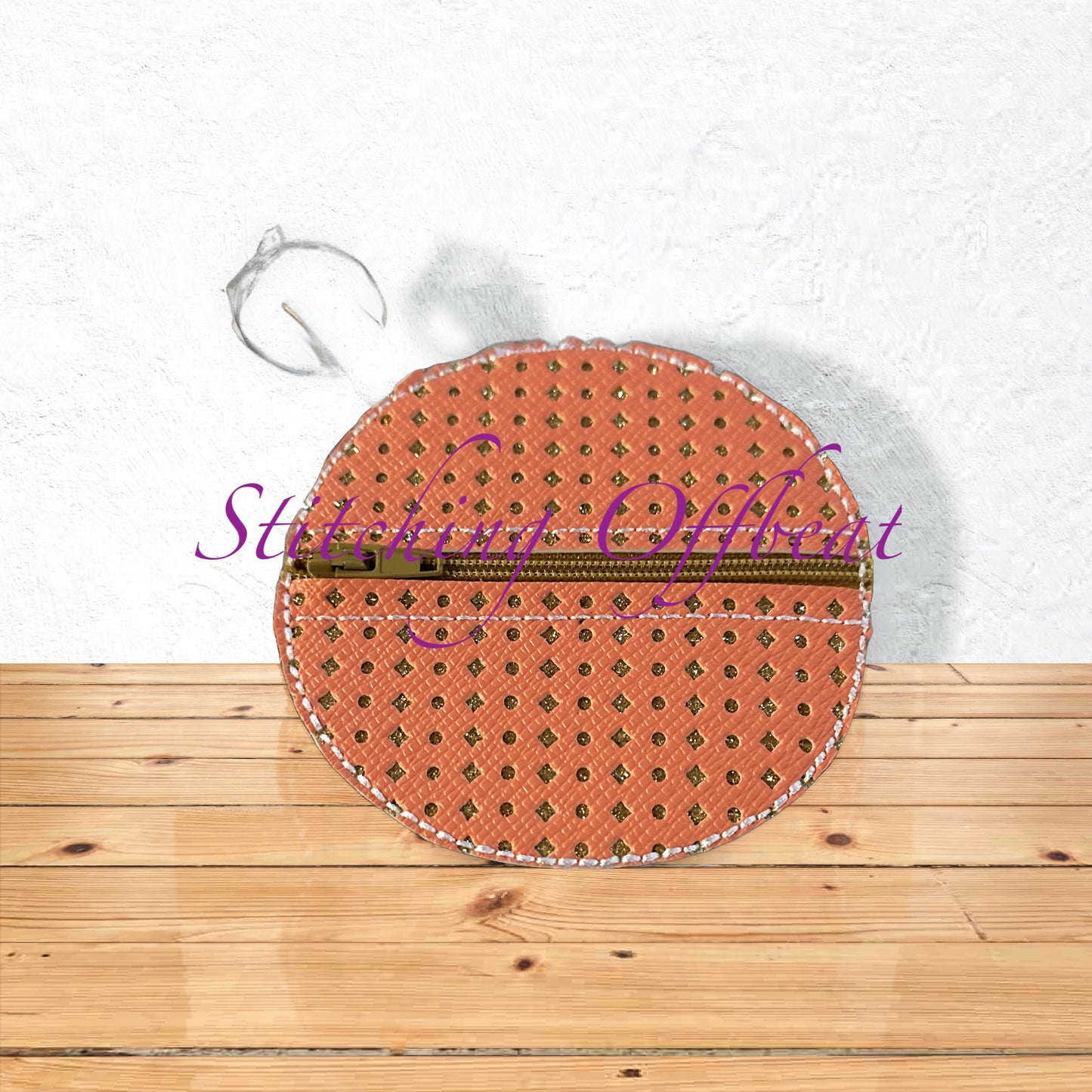 Circle Zipper Pouch