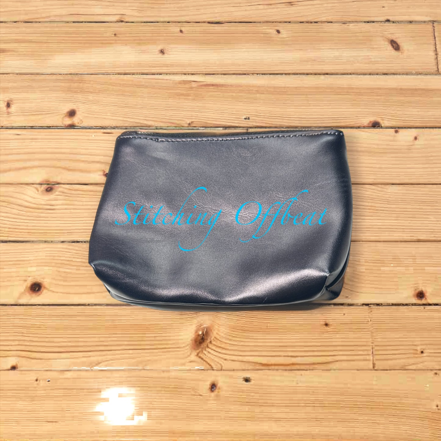 Midnight Kiss Pouch