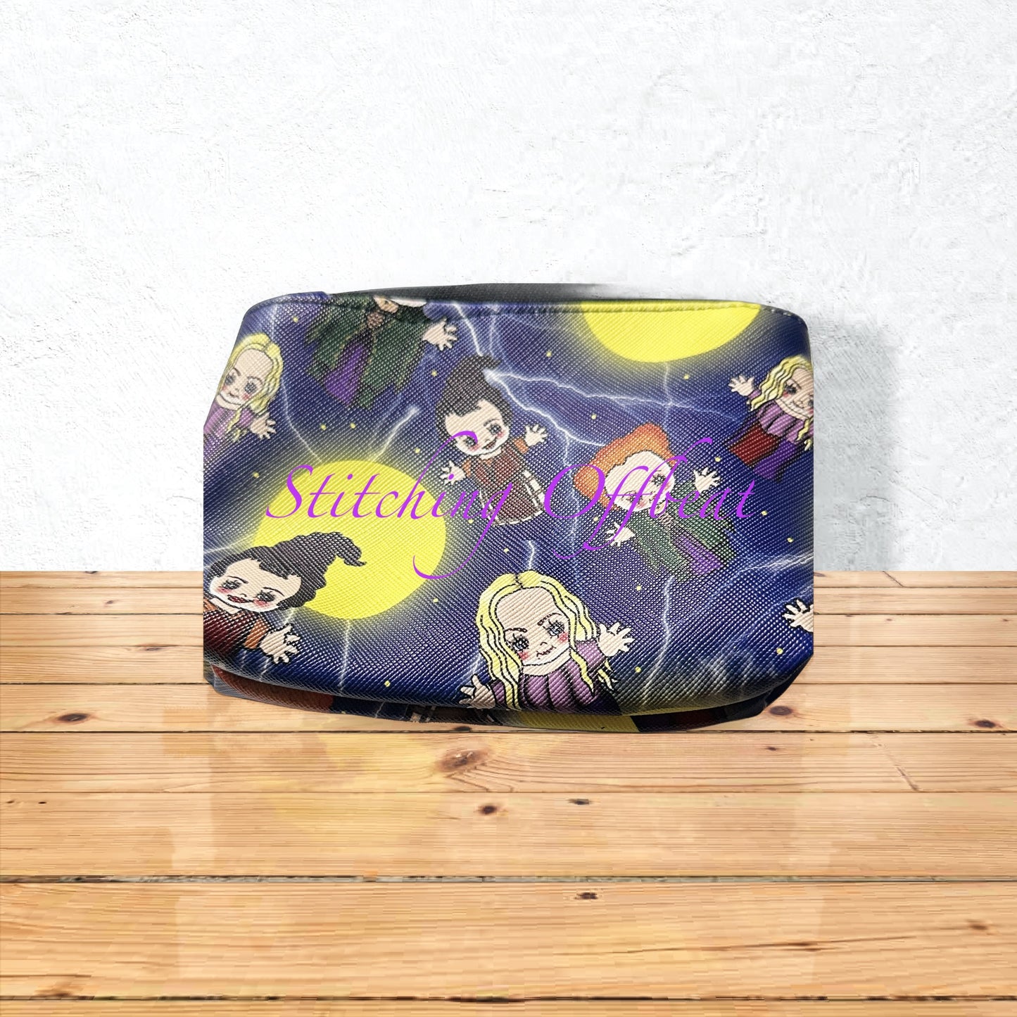 Midnight Kiss Pouch