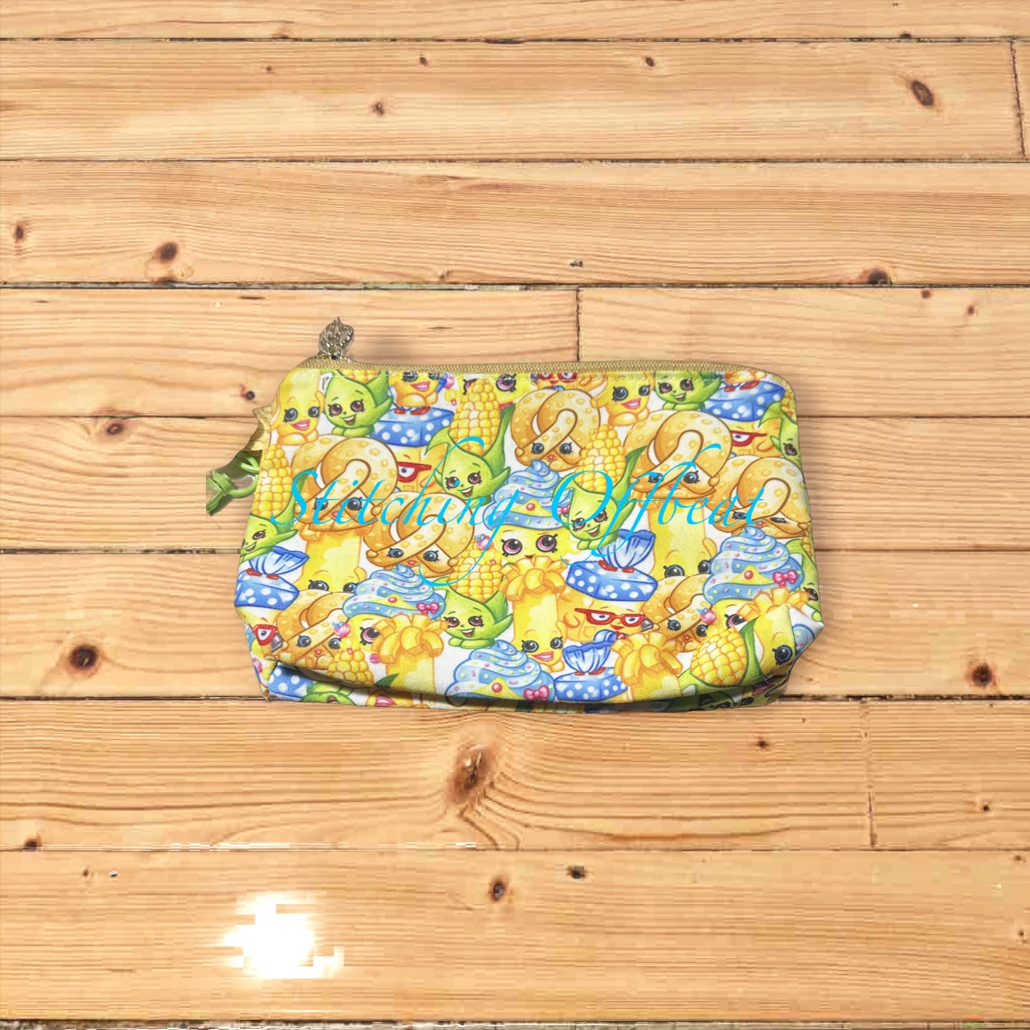 Midnight Kiss Pouch