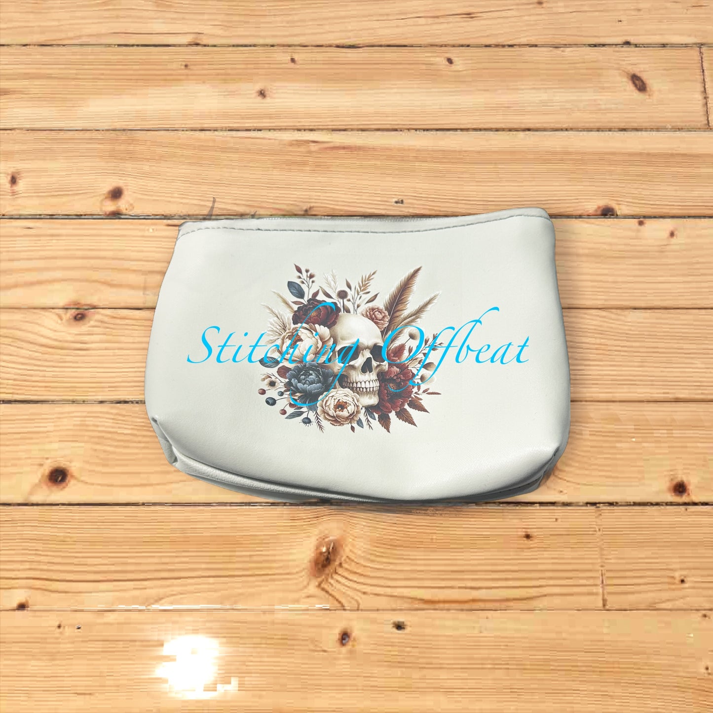 Midnight Kiss Pouch