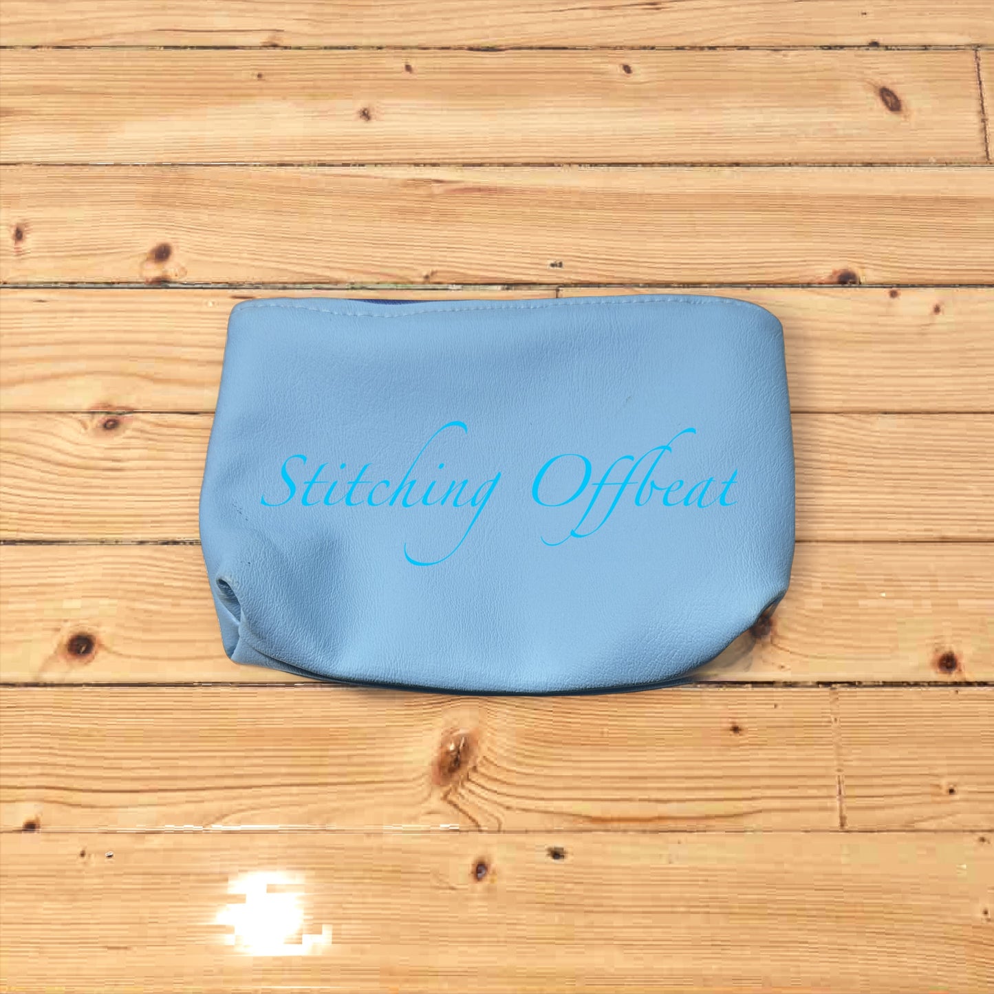 Midnight Kiss Pouch
