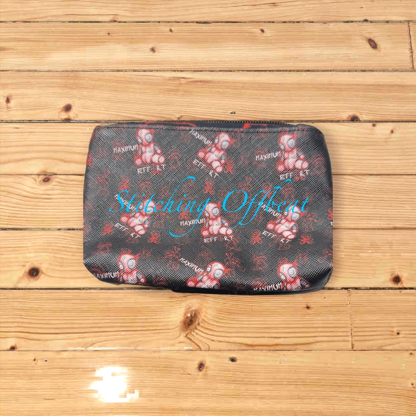 Midnight Kiss Pouch