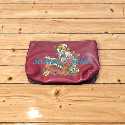 Midnight Kiss Pouch