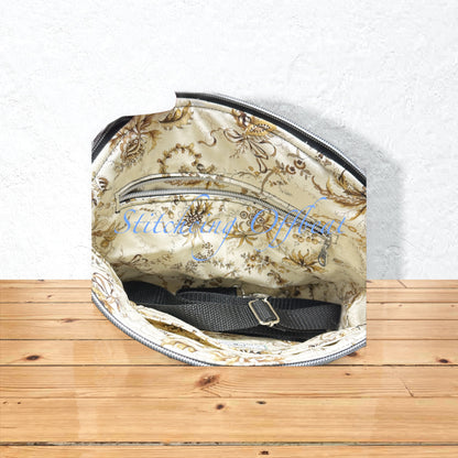 Daphne Purse
