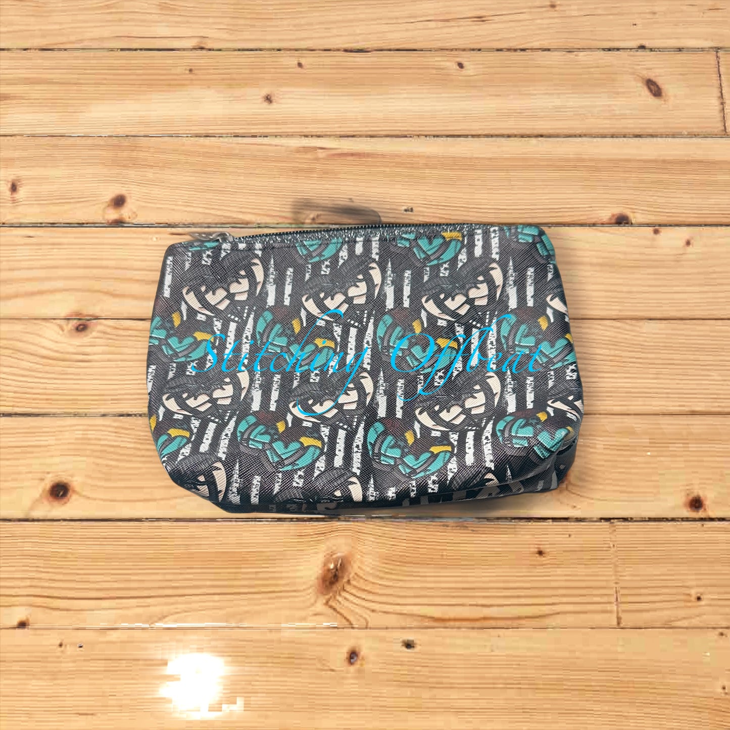 Midnight Kiss Pouch