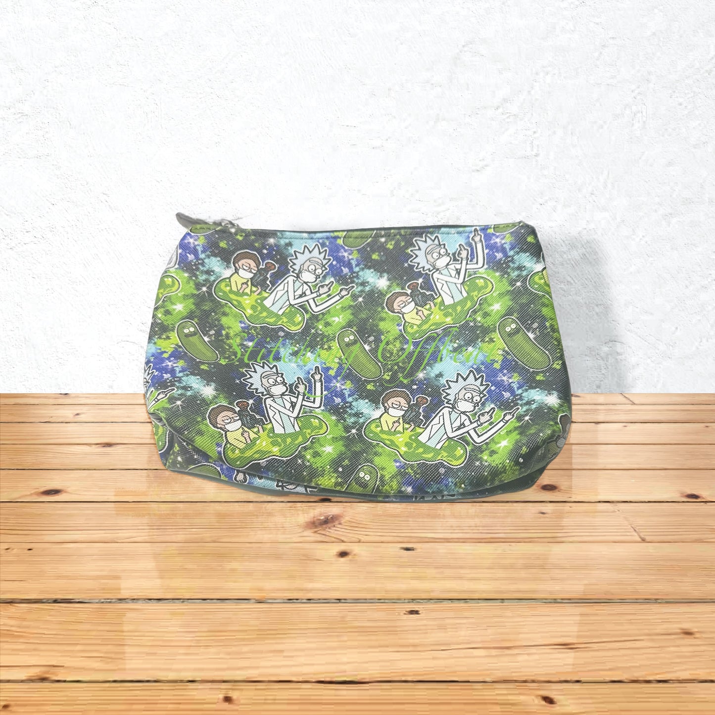 Midnight Kiss Pouch