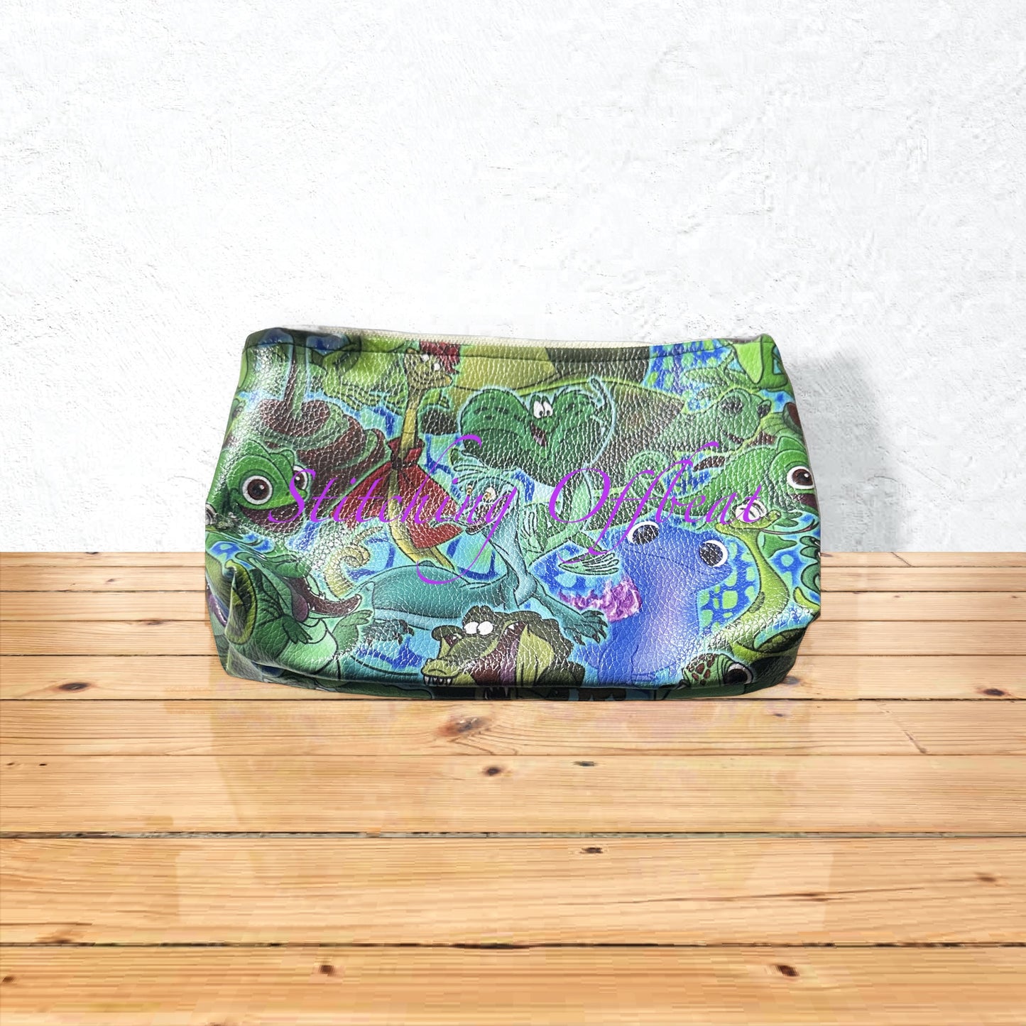 Midnight Kiss Pouch