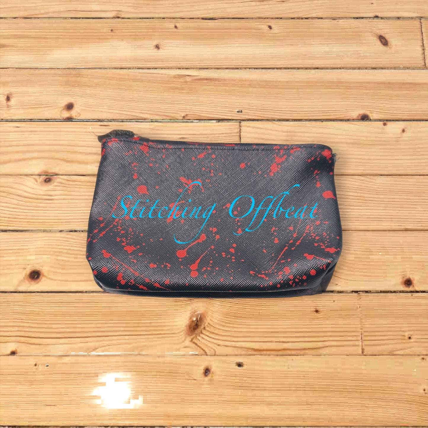 Midnight Kiss Pouch