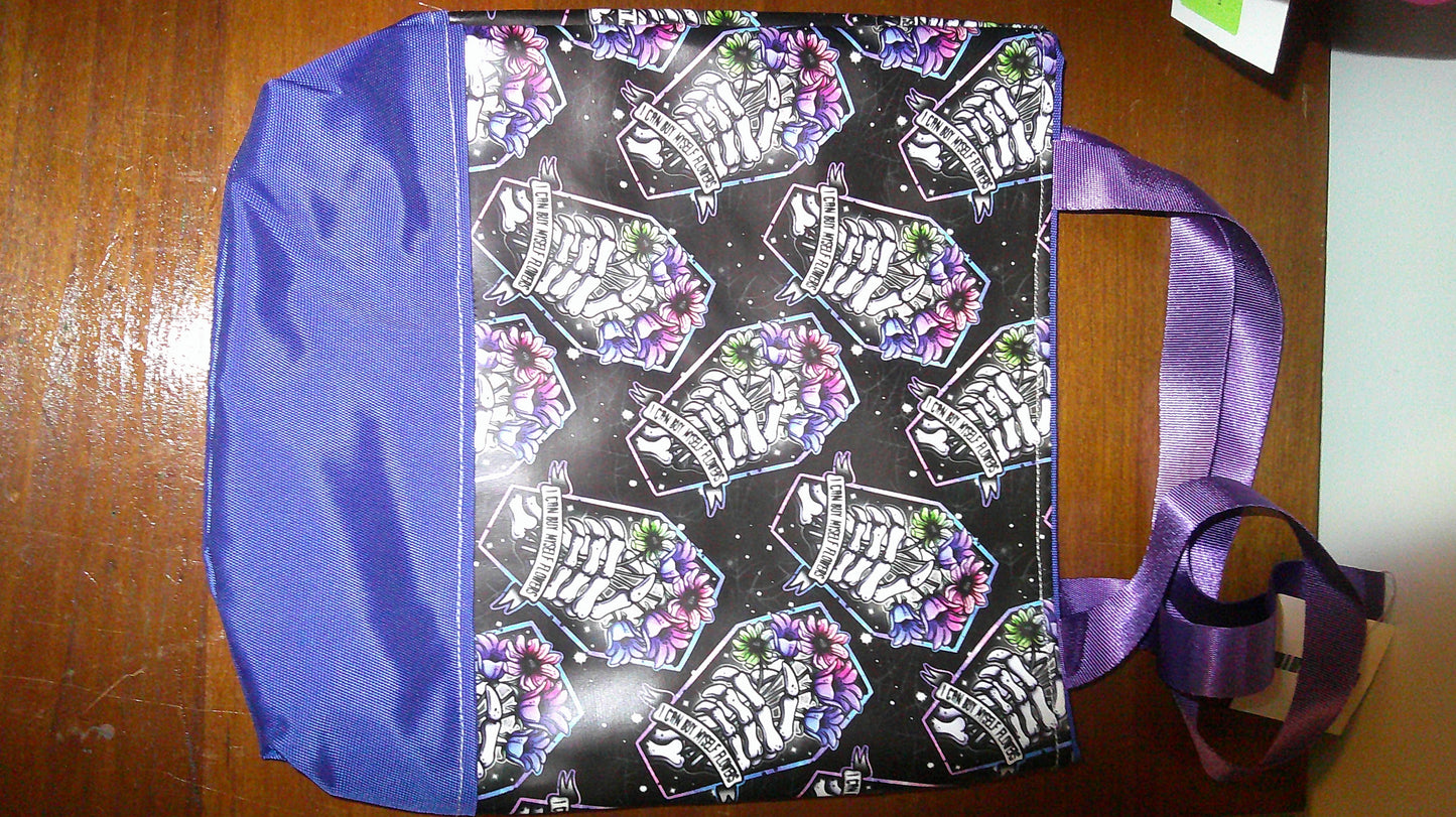 Compact tote