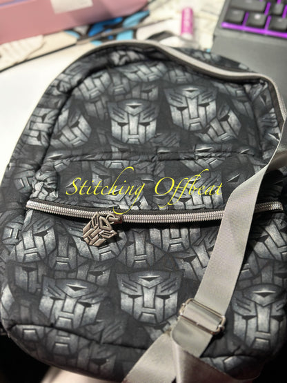 Bucky slingbag backpack